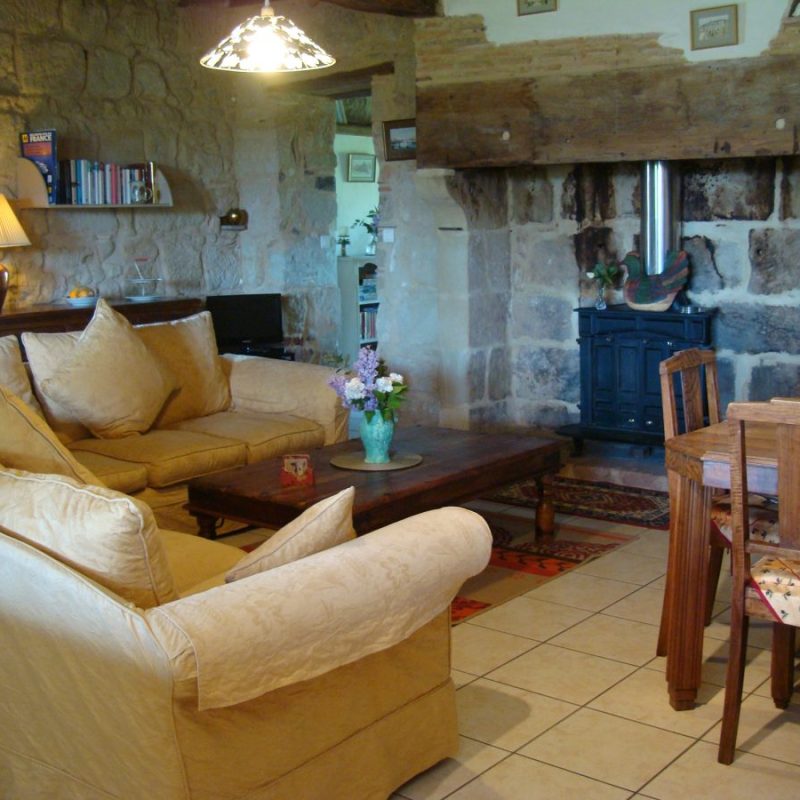 Drake Cottage, comfortabe and cosy